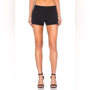 Bella Luxx Flat Front Trouser Short navy - medium Silk‎